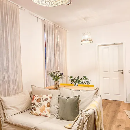 Wunderschoenes Terrassen-appartement * Leipzig