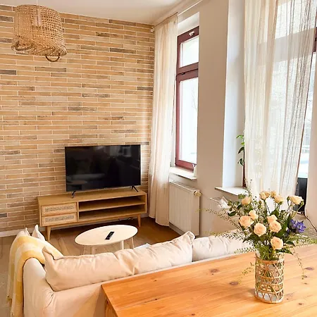 Wunderschoenes Terrassen-appartement
