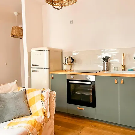 Wunderschoenes Terrassen-appartement * Leipzig