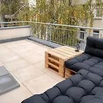Wunderschoenes Terrassen-appartement Lägenhet *