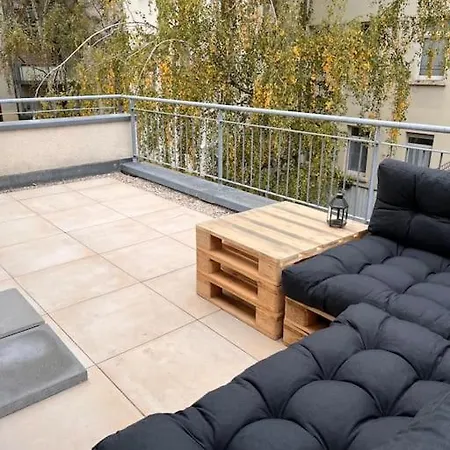 Wunderschoenes Terrassen-appartement Lejlighed *