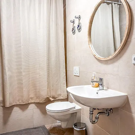 Lejlighed Wunderschoenes Terrassen-appartement *