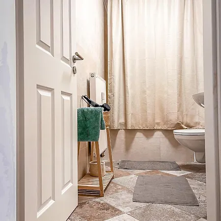 Wunderschoenes Terrassen-appartement Lejlighed