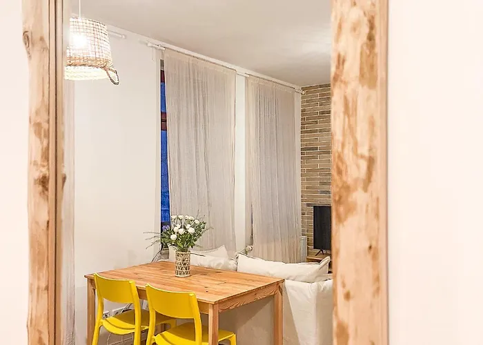 Wunderschoenes Terrassen-appartement شقة