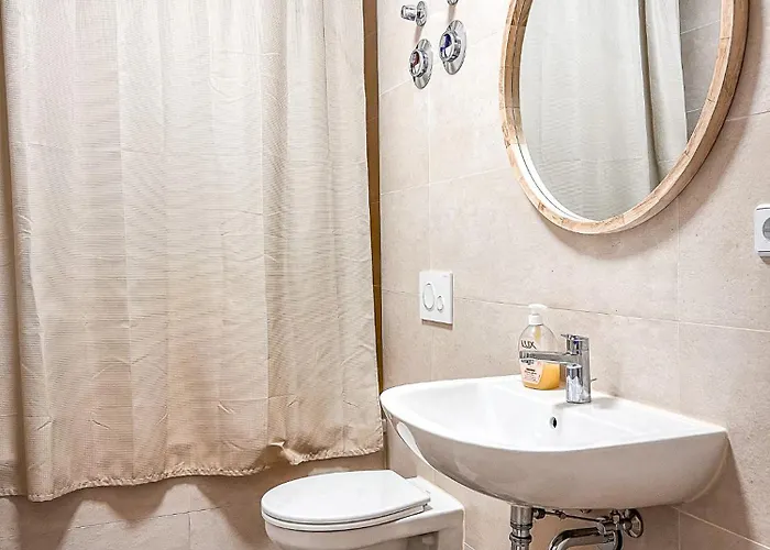 شقة Wunderschoenes Terrassen-appartement *